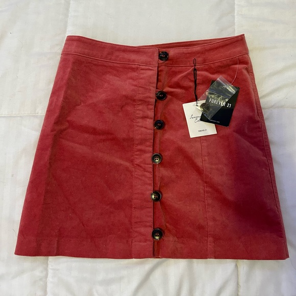 NWT FOREVER 21 BUTTON SKIRT ✨ - Picture 1 of 3